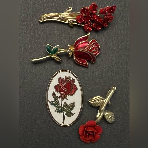 Vintage David Monn Brooch Dozen Red Roses Bouquet Signed - Picture 8 of 8